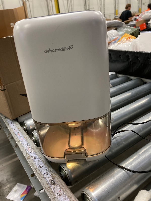 Photo 1 of **It is used, it is not known if it is missing parts, therefore it is not known if it works at 100%.** 35 OZ Small Dehumidifiers for Room for Home, Quiet with Auto Shut Off, Dehumidifiers for Bedroom (280 sq. ft), Bathroom, RV, Closet