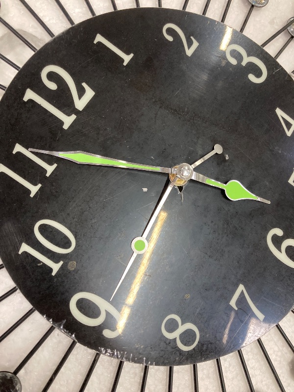 Photo 1 of *Clock hands bent* 23.6'' Large Modern 3D Crystal Round Wall Clock Luxury Home Decor Glow In Night