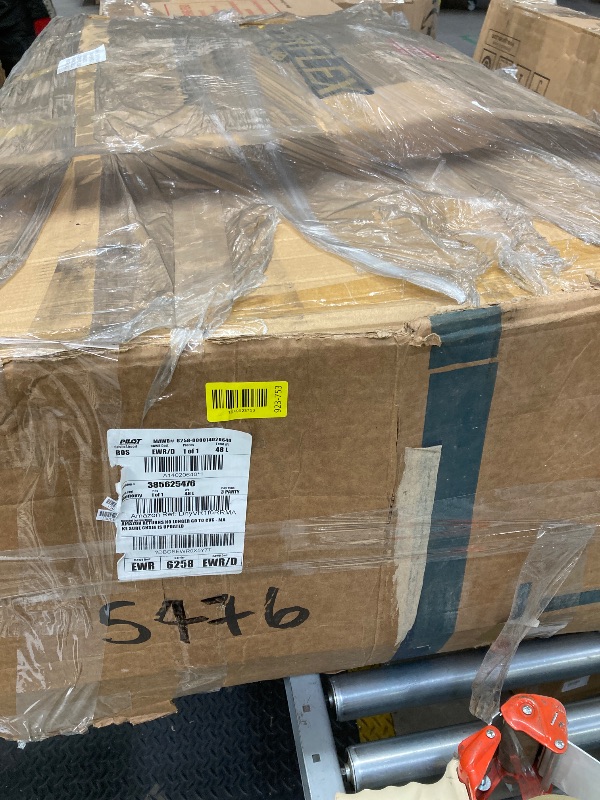 Photo 1 of **HAS COUPLE DENTS-SEE PICS**Perflex Exclusive Rooftop Cargo Box Carrier Large 17.7 Cubic Feet Car Top Mount Travel Luggage Storage, Dual Side Opening, 130 Lbs Weight Capacity, Extra Keys, Straps (Silver)