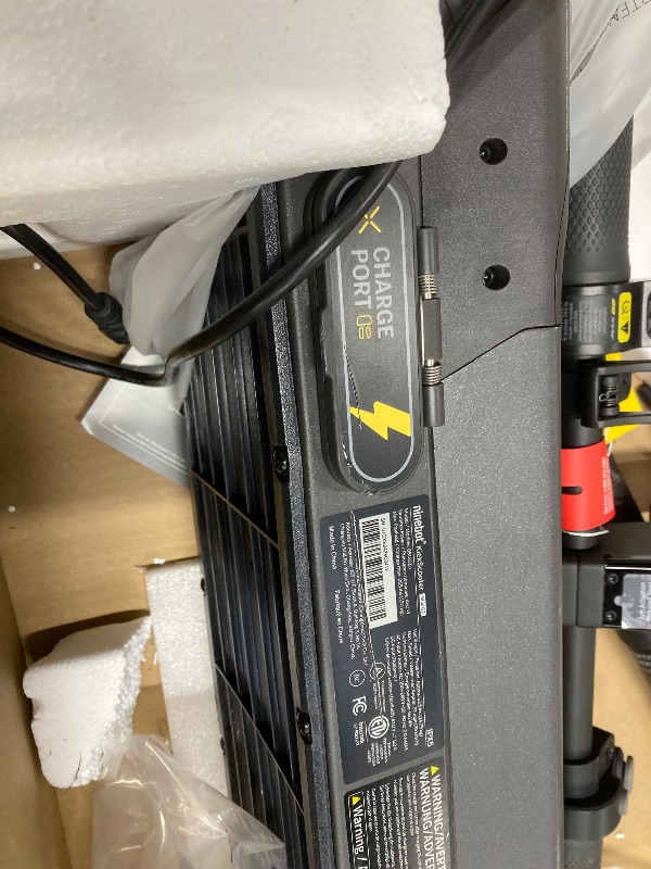 Photo 1 of *Not charged* *Scratched* Segway Ninebot MAX G2 Electric KickScooter, Power by 1000W Motor, Up to 43 Miles Range and 22MPH, w/t 10-inch Tires , Dual Brakes & Suspension, Electric Scooter for Adults, UL-2272 Certified