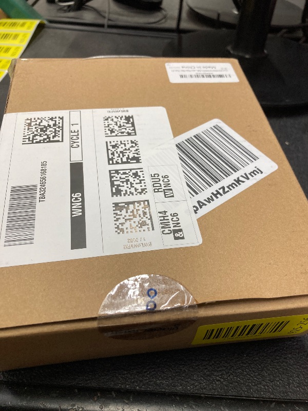 Photo 1 of 1 GLACIER FRESH EDR1RXD1 Refrigerator Water Filter Compatible with W10295370A, EDR1RXD1, WHR1RXD1, KAD1RXD1, Filter 1, W10295370, P4RFWB, P8RFWB2L, 46-9930, 46-9081 Refrigerator Water Filter