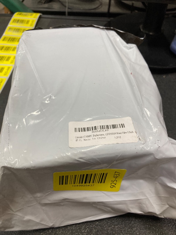 Photo 1 of ***FACTORY SEAL***
Crystala Filters LT1000PC Refrigerator Water Filter, Water Filter ADQ747935 Compatible with LT1000PC, LT1000PC/PCS, LT-1000PC, MDJ64844601, ADQ747935, ADQ74793504 Water Filter (4 Pack)