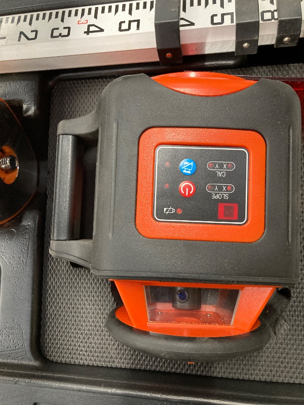 Photo 1 of ***NEED CLEAN***
Johnson Level & Tool 40-6541 High Accuracy Dual Slope Rotary Laser System, Red, 1 ?Kit