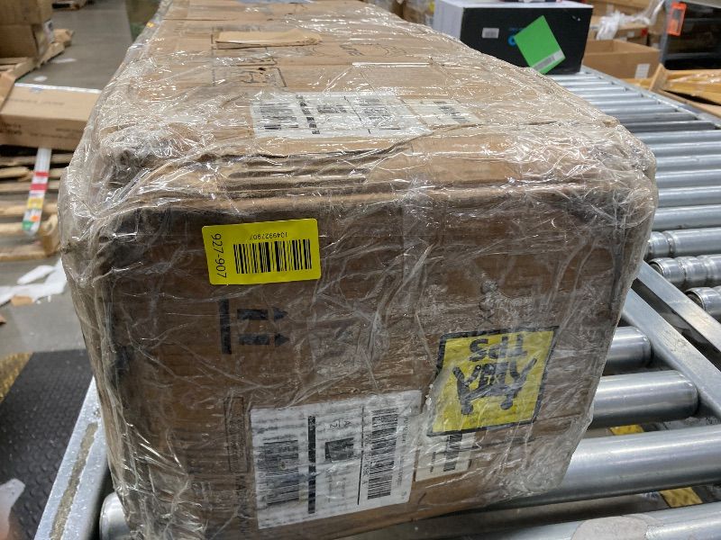 Photo 1 of **BOX 1 OF 2 ONLY/FRAME PARTS ONLY**Garvee 8x12 FT Polycarbonate Greenhouse for Outdoors, Heavy-Duty Aluminum Frame, Walk-in Greenhouse with Lockable Door & Adjustable Roof Vent, All-Season Greenhouse for Backyard, Garden, Patio, Clear