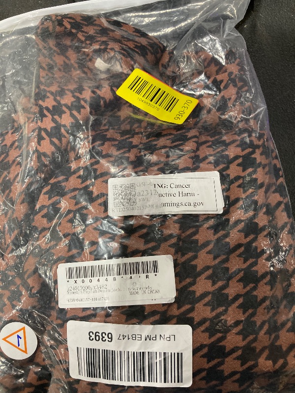 Photo 1 of *SIMILAR CLOTHES***Allegra K Women's Peplum Button Down Cropped Ruffle Hem Denim Jackets Medium Burgundy