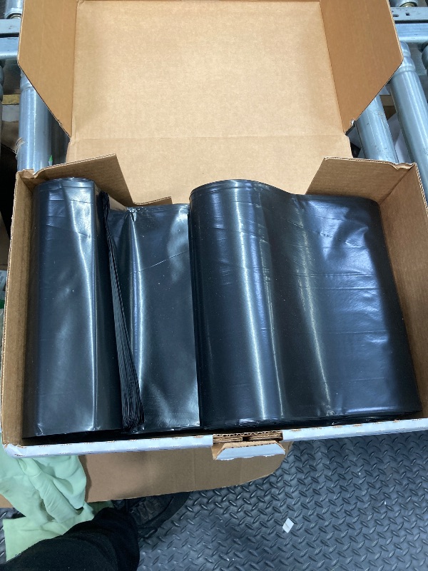 Photo 1 of **ONLY 21 BAGS****Stout P4045K20 Trash Garbage Bags 45gal 2mil 40 x 45 Black 65/Box