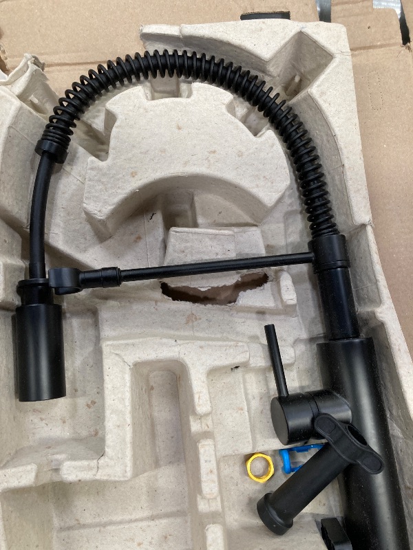 Photo 1 of ***(PARTS ONLY -SELLING AS IS)***
Delta Antoni Pro Style Commercial Kitchen Faucet with Pull Down Sprayer, Single Hole Matte Black Kitchen Sink Faucet, Single Handle, Matte Black 18803-BL-DST