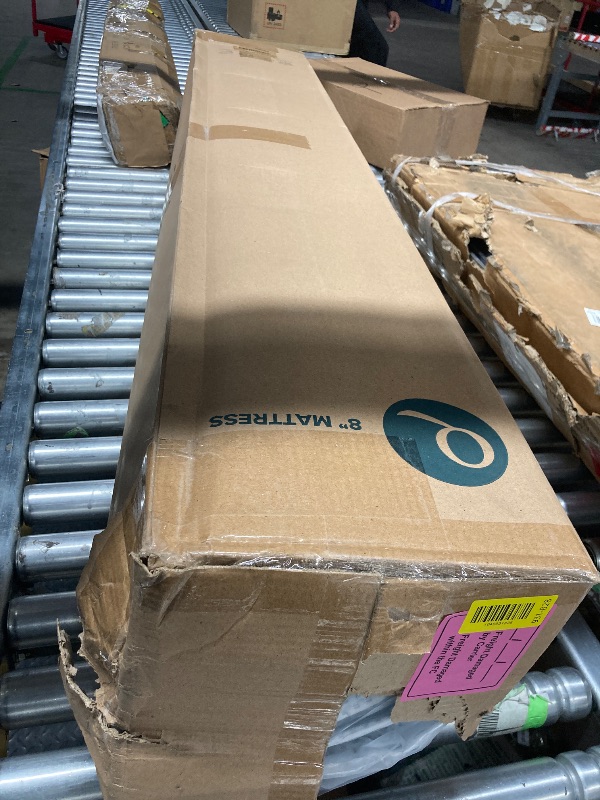 Photo 1 of Q 8'' mattress zinus