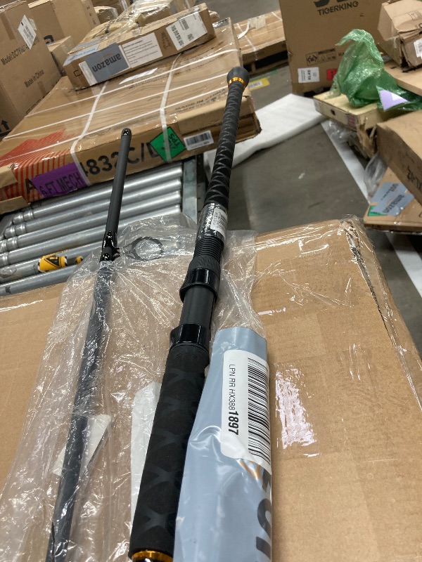 Photo 1 of *****MISSING PENN BATTLE ****PENN 10' Battle IV Spinning Fishing Rod and Reel Combo Kit, 8000 Reel, CNC Gear Technology, Full Metal Body and Sideplate, HT-100 Drag System