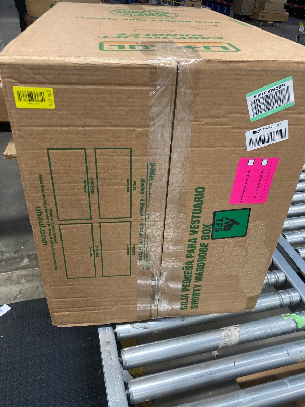 Photo 1 of ****very *used**********Cosco Kids Finale DX 2-in-1 Booster Car Seat, Forward Facing Toddler Car Seat (30-65 lbs) and Belt Positioning High Back Booster (40-100 lbs), Sweetberry