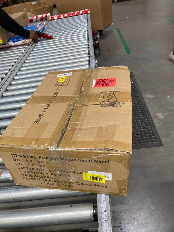 Photo 1 of ***IT IS USED, IT IS MISSING PARTS AND IT IS NOT KNOWN IF IT WORKS AT 10%**SYOCYO Collapsible Wagon Cart 220lbs Beach Foldable Wagon Lightweight & Portable Folding Utility Grocery Shopping Carts with Wheels for Shopping Sports Garden Camping and Beach