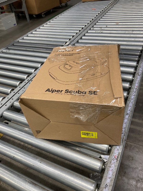 Photo 1 of **IT IS USED, IT IS MISSING PARTS AND IT IS NOT KNOWN IF IT WORKS AT 100%**(2025 Upgrade) AIPER Scuba SE Cordless Pool Cleaner, Upgrade 95-Min Runtime, Smart Self-Parking, Pool Vacuum for Above-Ground Pools up to 860 Sq.ft