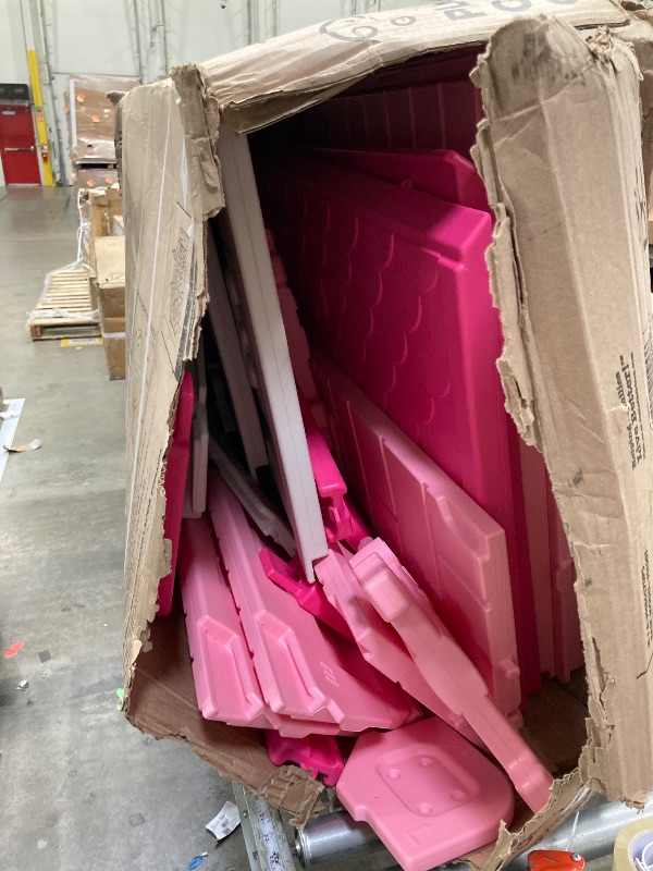 Photo 1 of ***It is used, it is missing parts, it is not known if it works 100%.**Disney Princess Plastic Indoor,Outdoor Playhouse with Easy Assembly