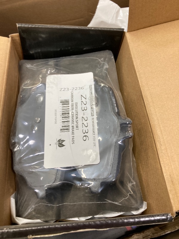 Photo 1 of ****It is used, it is missing parts, it is not known if it works 100%.***Power Stop Rear CRK8431 Geomet Coated Brake Rotor and Pad Brake Kit