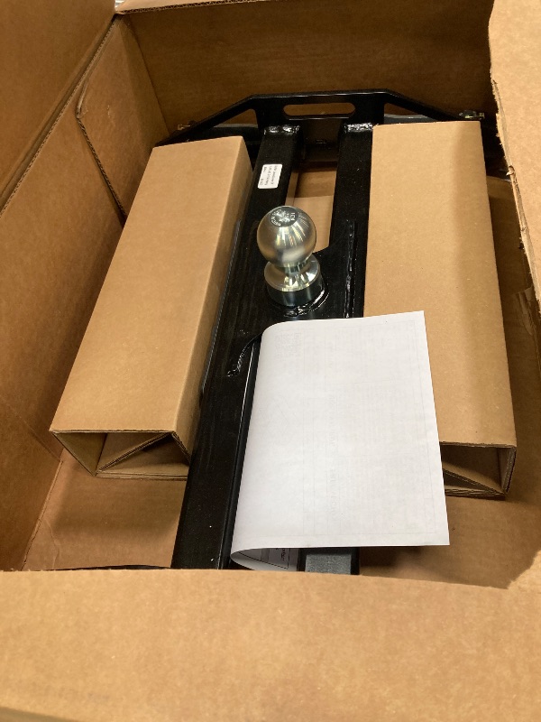 Photo 1 of ***It is used, it is missing parts, it is not known if it works 100%.**Reese 30946 Max Duty Gooseneck Hitch, 14,000 lbs. Capacity, 2-5/16 Inch Ball Included, Exclusive use Max Duty Underbed Mounting System