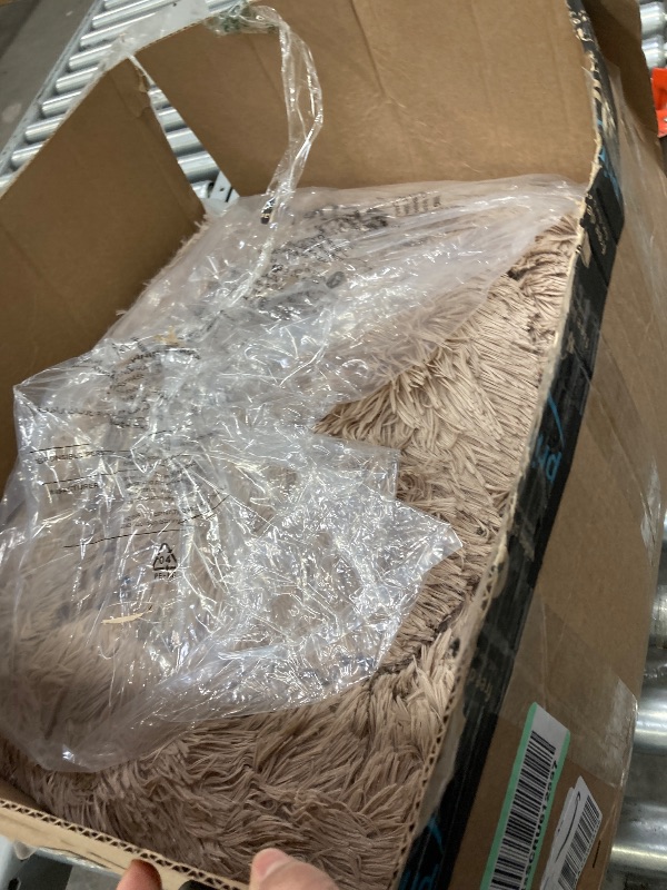 Photo 1 of ***used***Bedsure Calming Dog Bed for Small Medium Dogs - Donut Washable Medium Puppy Bed, 27 inches Anti-Slip Round Fluffy Plush Faux Fur Pet Bed, Camel