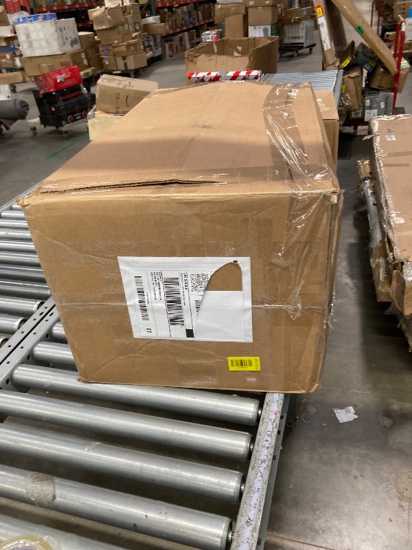 Photo 1 of **IT IS USED, IT IS MISSING PARTS AND IT IS NOT KNOWN IF IT WORKS AT 100%***Step2 Whisper Ride Cruiser Kids Push Car, Ride On Toy, Stroller Substitute, Includes Seat Belt & Horn, Made of Durable Plastic, Max Weight 50 lbs., For Toddlers 1.5-4 Years Old, G