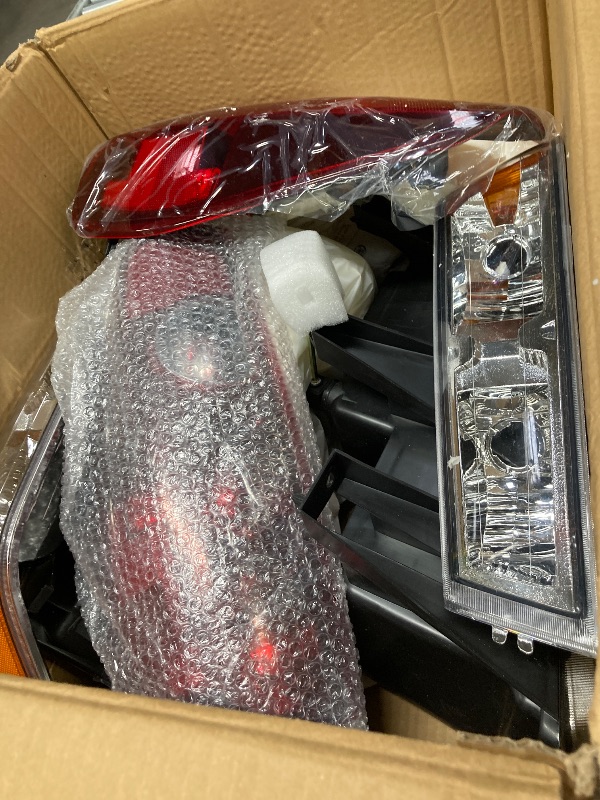 Photo 1 of **It is missing a part, is used, and it is not 100% certain.***Misakomo Headlights Tail Lights Combo - Compatible with 2004-2012 Chevy Colorado/GMC Canyon, 2006-2008 Isuzu I-Series - Headlamp Taillight Replacement for GM2502234, GM2503234 and GM2801164, G
