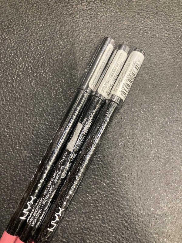 Photo 1 of ***3 PACK**NYX PROFESSIONAL MAKEUP Slim Lip Pencil, Long-Lasting Creamy Lip Liner - Peakaboo Neutral