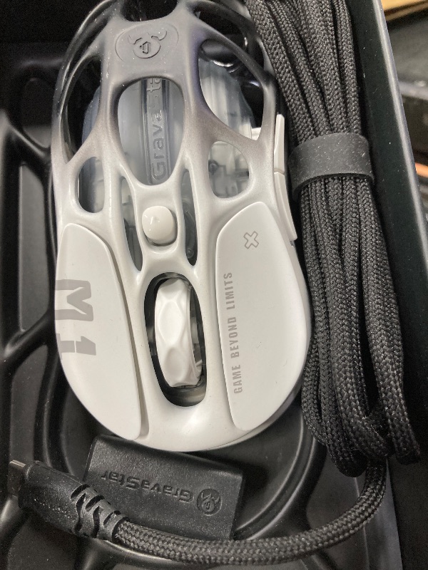 Photo 1 of ***(PARTS ONLY -SELLING AS PARTS)***
GravaStar Mercury M1 Pro Wireless Gaming Mouse – 26,000 DPI PAW3395DM Sensor - Magnesium Alloy - Wired / 2.4GHz / Bluetooth - 5 Programmable Buttons - Up to 200-Hour Battery - Gradient Black