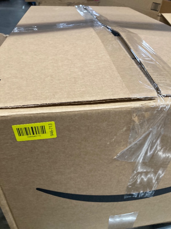 Photo 1 of 
Nellis Variety Box: Medium | See Notes for Details


