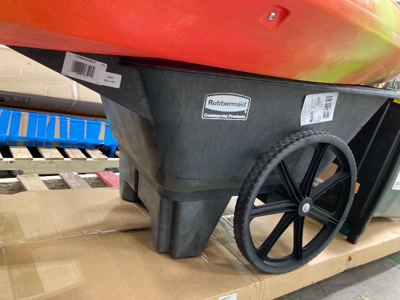 Photo 1 of ***CRACKED HANDLE***Rubbermaid Commercial Products 8.75 Cubic Foot, All-Weather, Big-Wheel Cart/Yard Cart/Lawn Cart/Wheelbarrow, Yardwork/Landscaping/DIY Projects, Durable/Weather Resistant, Black***CRACKED HANDLE***