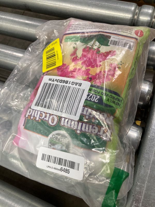 Photo 1 of [Upgraded] DUSPRO Orchid Potting Mix for Repotting with Forest Moss, Pine Bark, Perlite & Pumice, Orchid Bark Potting Mix, Orchid Repotting Soil, Drainage Indoor Potting, Orchid Pot Not Included,1 QRT