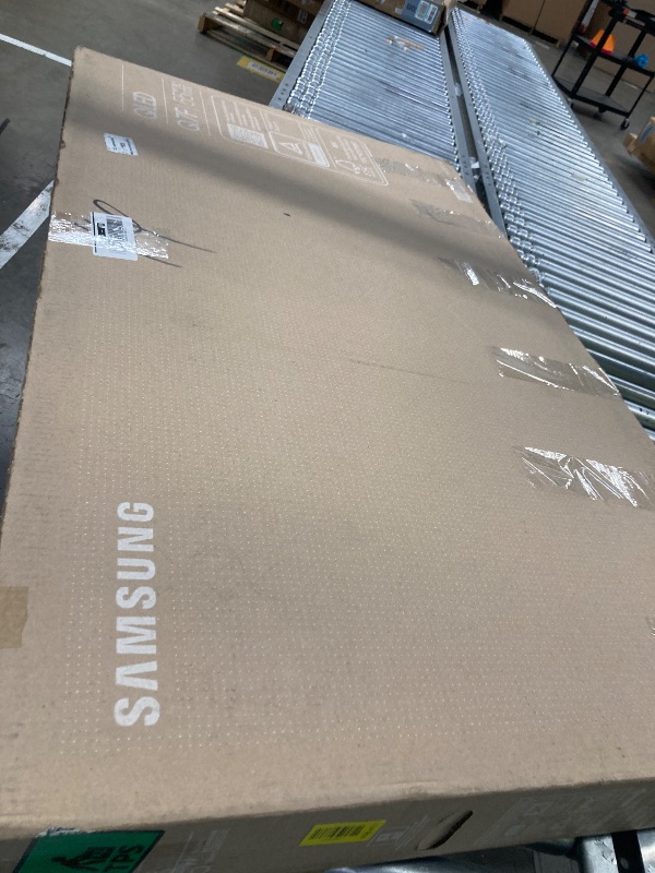 Photo 1 of ***Pasrts only***
****No return****
Samsung 55-Inch Class QLED Q7F Series Samsung Vision AI Smart TV (2025 Model, 55Q7F) Quantum HDR, Object Tracking Sound Lite, Q4 AI Gen1 Processor, 4K upscaling, Gaming Hub, Alexa Built-in