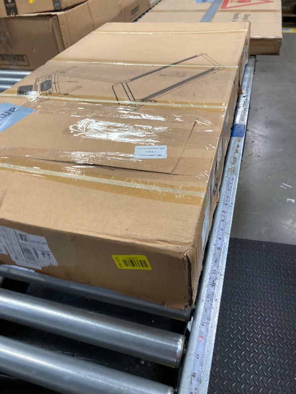 Photo 1 of ***Factory seal****

\Aiteid Treadmill with Incline,3.0HP Small Treadmills for Home,Portable Electric Treadmill with Handles,Lightweight Walking Pad,Compact Running Treadmills,Walking Pad with Handle,300LBS Capacity(Black)