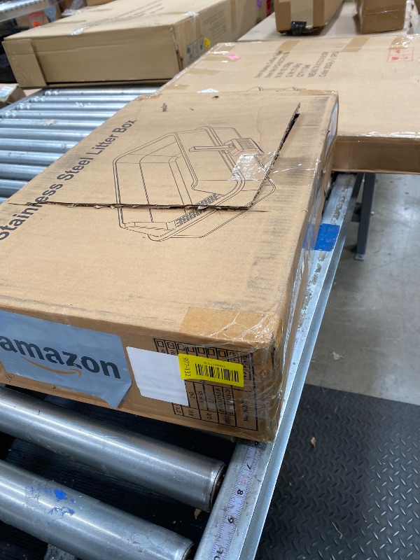 Photo 1 of ***Factory seal****
****Open to show****

Stainless Steel Litter Box, Extra Large Litter Boxes for Big Cats, XL Metal Cat Litter Box with High Sides Lid, Anti-Urine Leakage, Never Absorbs Odors, Easy Cleaning, Non-Stick, Include Scoop and Mat