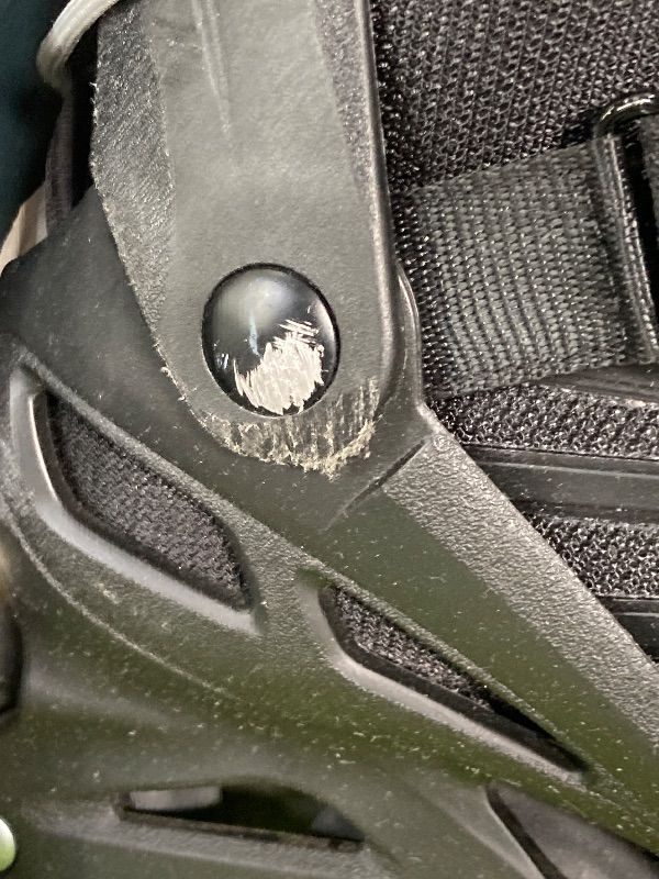 Photo 1 of ***DAMAGED*** Rollerblade Lightning Men's Urban Inline Skate, Black, Size US 7 ***SOME SCUFFS/SCRATCHES, WEAR -SELLING AS IS ***
