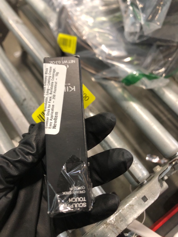 Photo 1 of ** USED** Kiko Milano Sculpting Touch Creamy Stick Contour – Blendable, Long-Lasting Cream Contour Stick for Face, Buildable Coverage, Easy Application – 200 Hazelnut – 10g