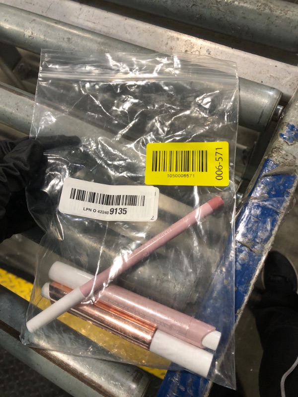 Photo 1 of ** USED** tarte maracuja juicy must-have mauves lip trio – Hydrating Lip Balm, Plumping Gloss & Lip Liner Set for Smooth, Moisturized Lips with Nourishing Color & Shine, Vegan & Cruelty Free