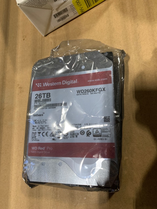 Photo 1 of ******* S/N SZJ0D8Z6  ****** Western Digital 26TB WD Red Pro NAS Internal Hard Drive HDD - 7200 RPM, SATA 6 Gb/s, CMR, 512 MB Cache, 3.5" - WD260KFGX