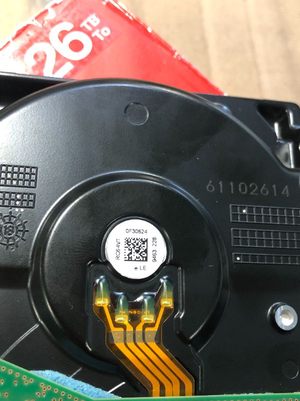 Photo 1 of *** S/N TAG1SDSD  **** Western Digital 26TB WD Red Pro NAS Internal Hard Drive HDD - 7200 RPM, SATA 6 Gb/s, CMR, 512 MB Cache, 3.5" - WD260KFGX