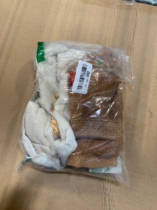 Photo 1 of **** MISSING ORANGE TOWEL **** SmoothNovelty 3 Pcs Fall Pumpkin Hand Towels for Bathroom Embroidered Bathroom Towels Farmhouse Decorative 13.78 x 29.53 Inch Absorbent Soft Cotton for Kitchen Dish Fast Drying Decor