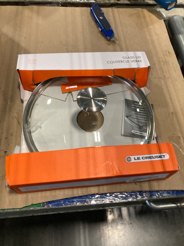 Photo 1 of *MINOR DAMAGE - USED*
Le Creuset Signature Glass Lid with Stainless Steel Knob, 10"