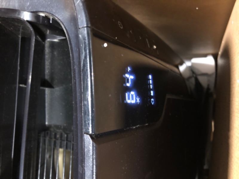 Photo 1 of ** MISSING PARTS**
Midea Duo 14,000 BTU (12,000 BTU SACC) High Efficiency Inverter, Ultra Quiet Portable Air Conditioner, Cools up to 550 Sq. Ft., Works with Alexa/Google Assistant, Includes Remote Control & Window Kit