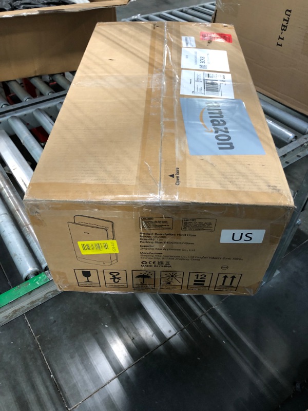 Photo 1 of ** UNTESTED**
AIKE HEPA Filtered Vertical Hand Dryer Slim, 110-130V White Model AK2065