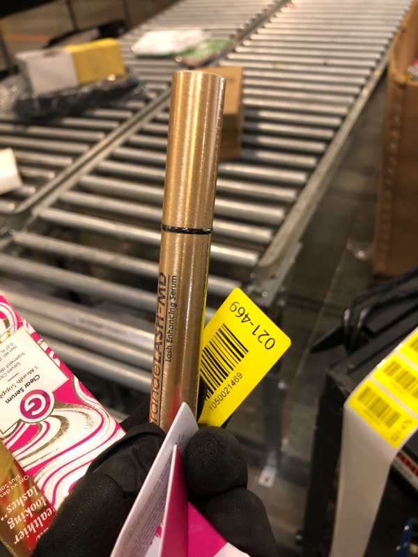 Photo 1 of ** FACTORY SEALED **Grande Cosmetics GrandeLASH-MD Lash Enhancing Serum - Peptide & Vitamin Infused Formula for Longer, Thicker, Fuller Looking Lashes - Ophthalmologist Tested, Cruelty-Free, 3 Month Supply (2mL)