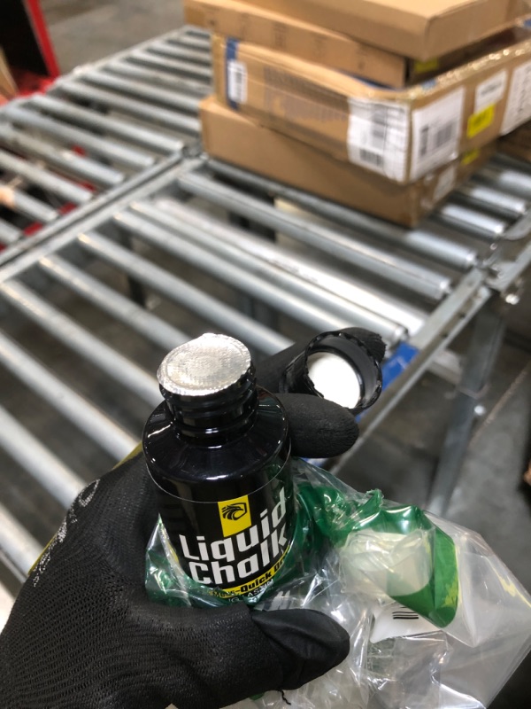 Photo 1 of ** FACTORY SEALED **EAGLES Pro Grade Gym Liquid Chalk 50, 120 or 280ml Mess-Free Chalk for Weightlifting, Gymnastics Rock Climbing, Dancing, Pole Grip, Sports & Workout Chalk - Sweat-Resistant and Long Lasting (120ml)