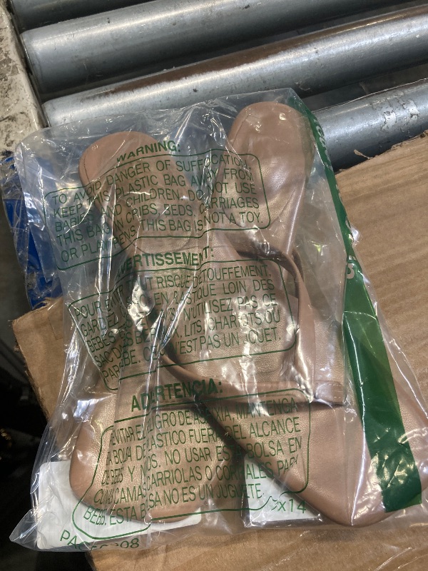 Photo 1 of * USED** Yinbwol Women's Kitten Heels Sandals Square Open Toe Flip Flop Summer Fashion 1.8-2 Inch Low Heels Sandals for Party Beach 37