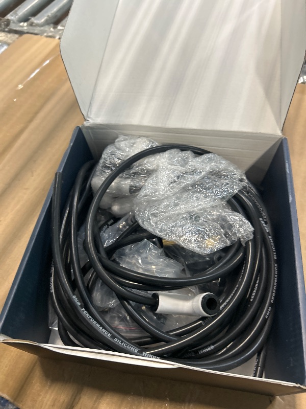 Photo 1 of **MINOR DAMAGE AND MISSING PARTS**
Universal 9001C Extreme 9000 Spark Plug Wire Set 8mm, 90 Degree White Ceramic Boots