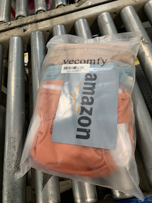 Photo 1 of ****3 PACK**** Vecomfy Reusable Female Dog Diapers for Large Dogs,(3 Pack) Easy Absorbent Medium Doggie Diapers for Peeing,in Heat,Dog Period Panties,XL