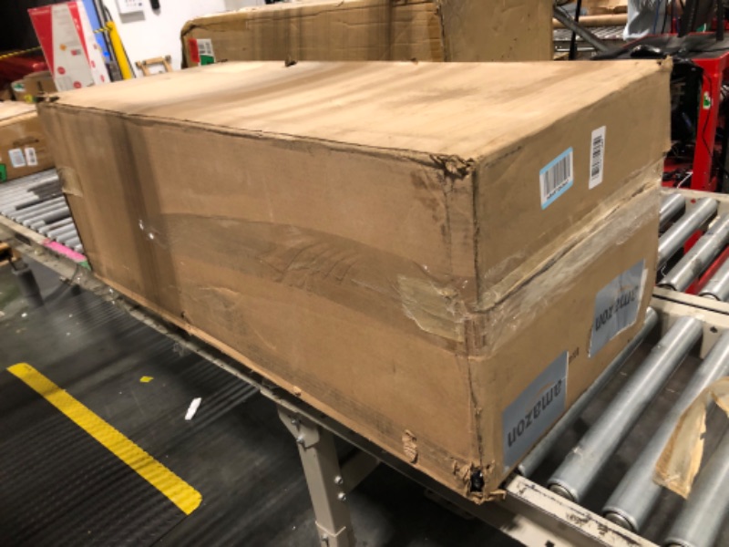 Photo 1 of *** On One SIDE, AS SHOWN IN THE IMAGE***Dee Zee DZ8546TB 46" Red Label Utility Chest