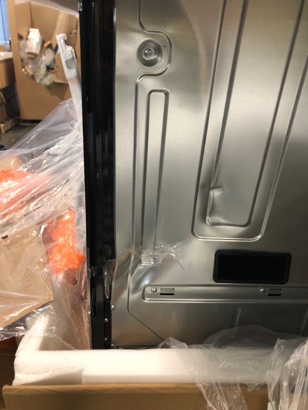 Photo 1 of *** On One SIDE, AS SHOWN IN THE IMAGE***Empava 24 inch Electric Single Wall Oven with 6 Cooking Funcitons, Built-in Convection System with Mechanical Knob Control, 24in, Stainless Steel