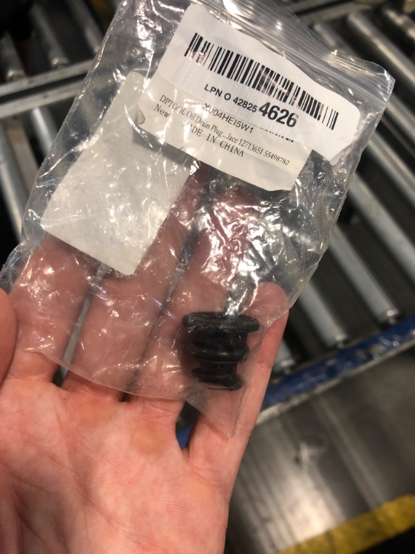 Photo 1 of *****PARTIAL SET***** DPTOOL Oil Drain Plug 7 Pack Kit Compatible with GM Chevrolet Cadillac 2019-2021 Oil Pan Drain Plug with Oil Drain Plug Removal Tool Replace 12713651 55498782