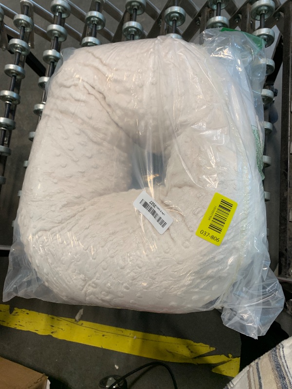 Photo 1 of ****NEEDS TO WASHED***ESEN Plus Size Baby Nursing Pillow and Body Positioner for Breast Feeding and Bottle Feeding, Ultra Soft Baby Breastfeeding Pillows with Removable Nursing Pillow Cover for Mom and Baby (Beige)