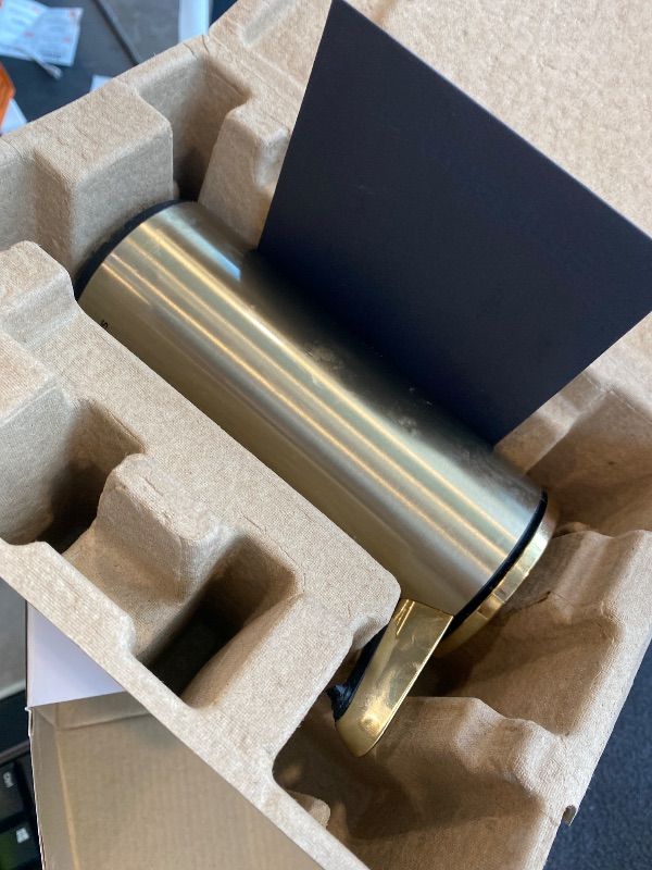 Photo 1 of *Missing Parts*
simplehuman 9 oz. Touch-Free Automatic Rechargeable Sensor Pump, Brass Stainless Steel, New