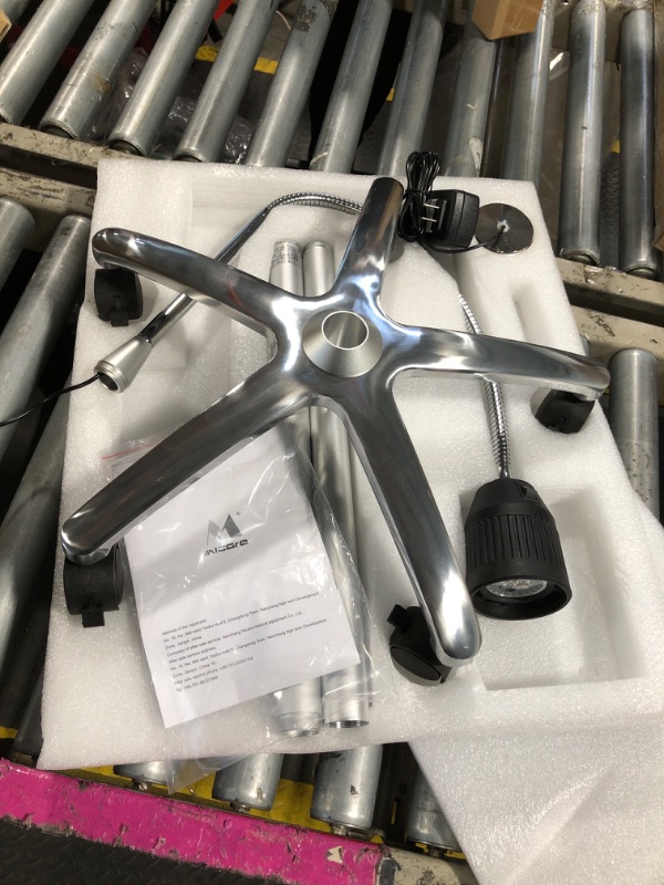 Photo 1 of ** MISSING HARDWARE**
VESCAZME 3W LED Medical Examination Lamp Mobile Type Floor Standing Dental Surgical Lamp JD1500 Flexible Gooseneck Medical Exam Light